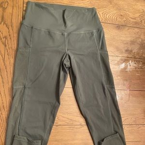 Aerie Leggings with pockets on the sides